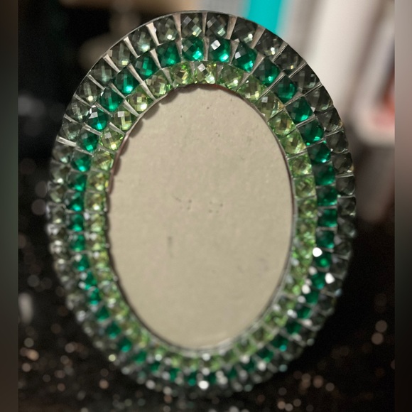 Green Rhinestone Oval Picture Frame - Picture 2 of 9